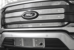 [25-4530] 2021, 2023 Ford F150 Lariat, w/o License plate, w/ Block Heater, Bumper Screen included
