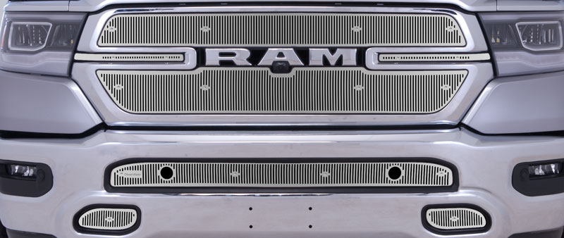 2019-2022 Dodge Ram Laramie 1500 with Front Camera & Park Sensor, Bumper Screen Included